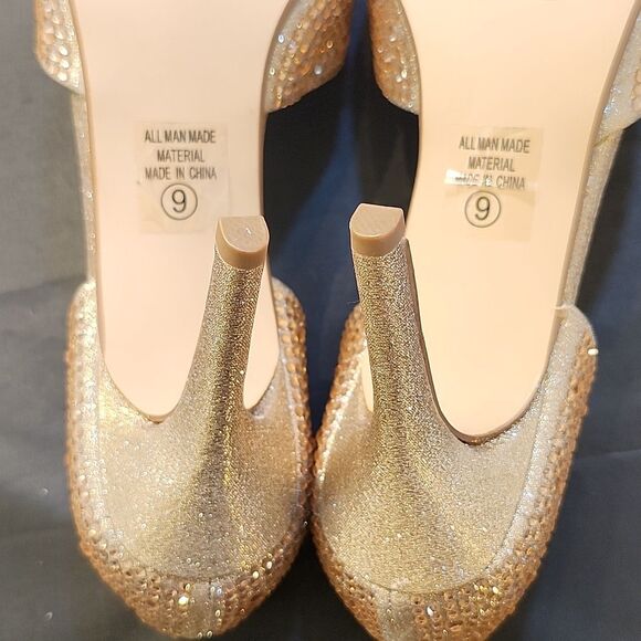 BRAND NEW RED DELICIOUS SATIN D'ORSAY GLAMOROUS STUDDED EMBELLISHMENTS PUMP - Picture 15 of 16